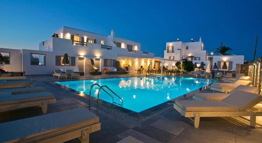 Glastros Hotel | 60 m² Hotel ∙ 4 guests