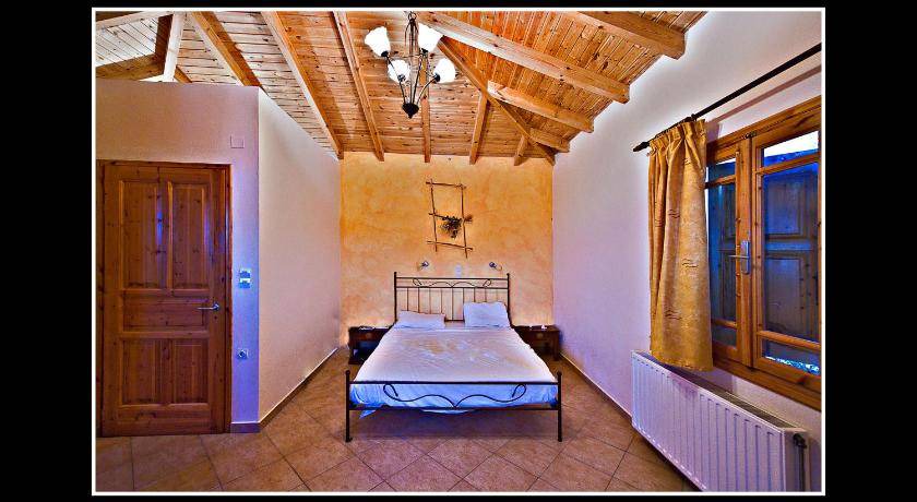 Athani House | 60 m² House ∙ 1 bedroom ∙ 4 guests