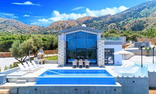 Mathes Resort | 600 m² Resort ∙ 12 bedrooms ∙ 45 guests