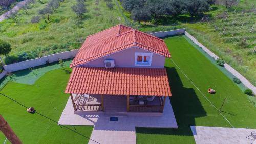 Archanes-Asterousia House | 67 m² House ∙ 3 bedrooms ∙ 6 guests