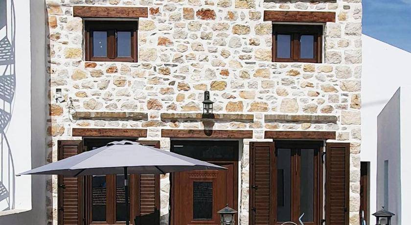 Karpathos House | 70 m² House ∙ 1 bedroom ∙ 5 guests