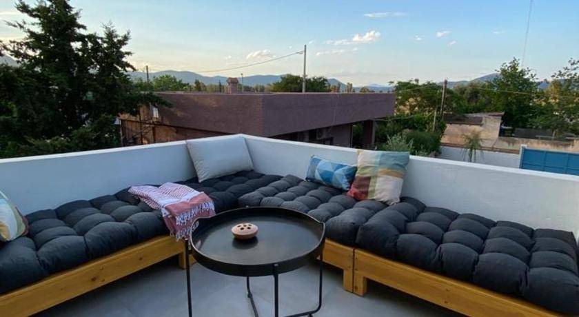 Schinias House | 70 m² House ∙ 2 bedrooms ∙ 4 guests