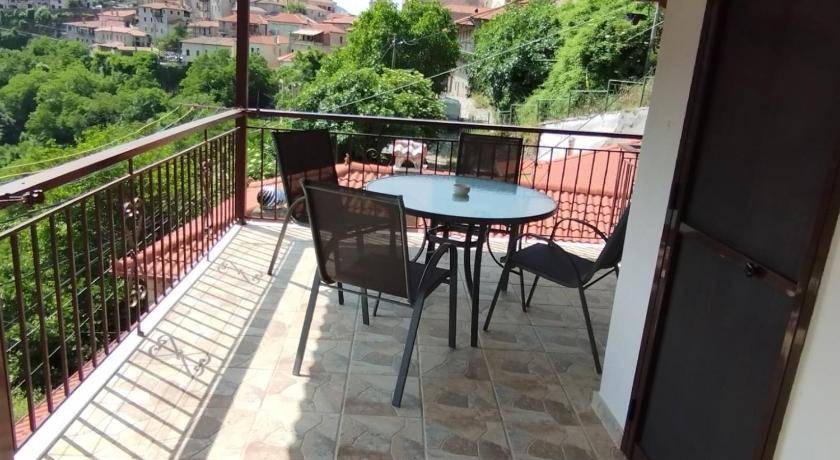 Dimitsana House | 75 m² House ∙ 2 bedrooms ∙ 8 guests