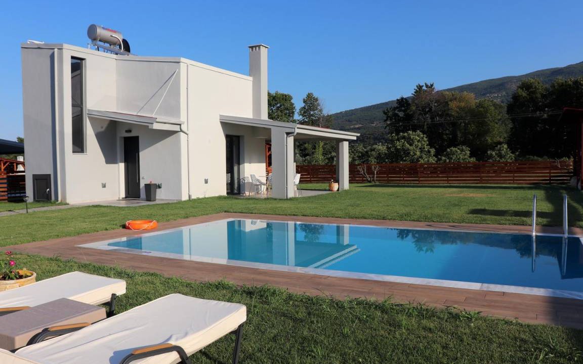 Located Resort | Skotina