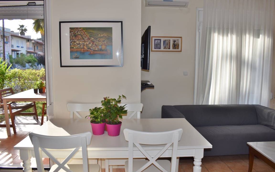 Pefkochori House | 85 m² House ∙ 3 bedrooms ∙ 6 guests