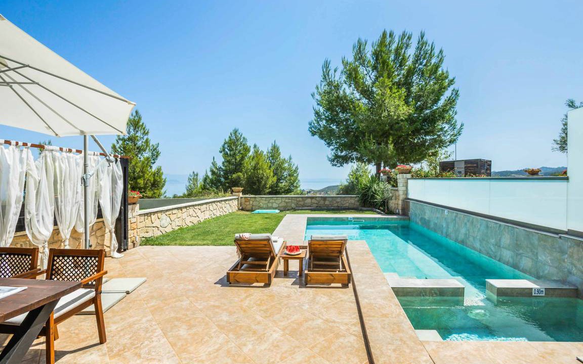 Pallini Villa | 85 m² Villa ∙ 1 bedroom ∙ 2 guests