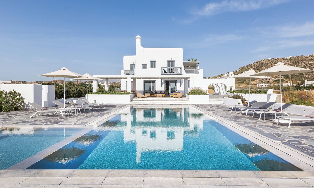 Maragas Villa | 9 Bedroom Sea View Villa with Private Pool | Ammilia Villa Naxos
