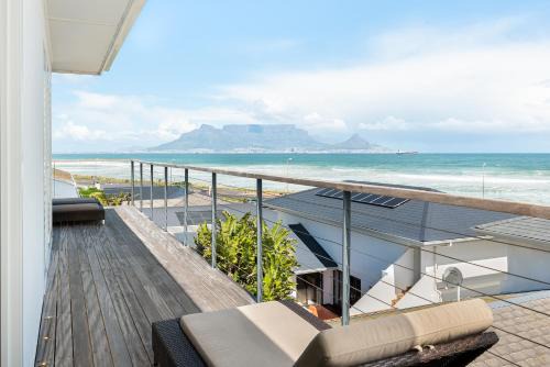 Bloubergstrand Villa | 9 Shell Road