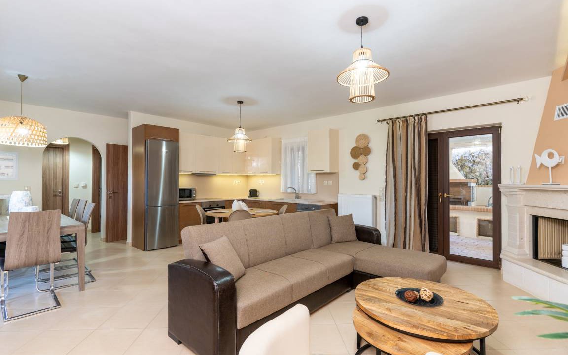 Agia Marina House | 90 m² House ∙ 2 bedrooms ∙ 5 guests