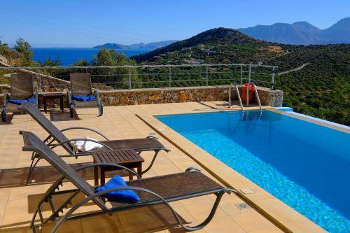 Vathi Villa | 90 m² Villa ∙ 2 bedrooms ∙ 4 guests