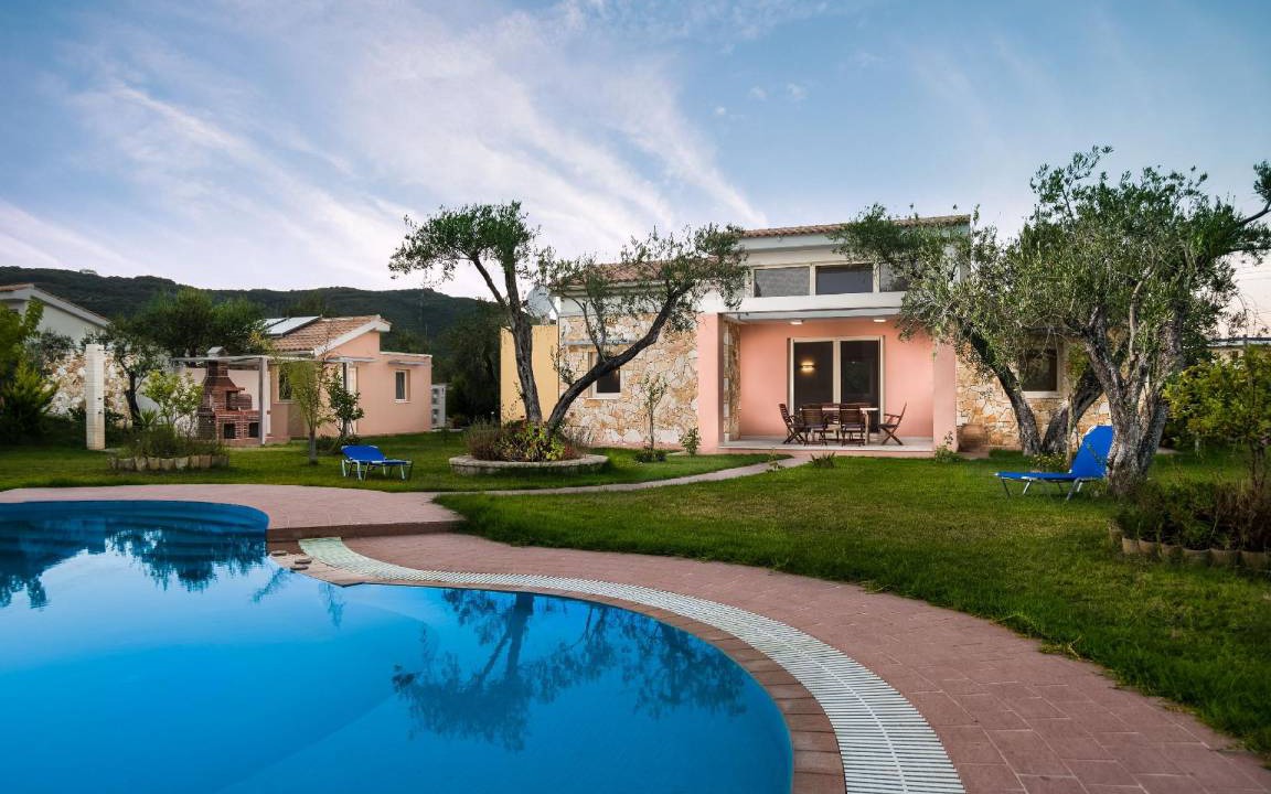 Messonghi House | 95 m² House ∙ 2 bedrooms ∙ 5 guests