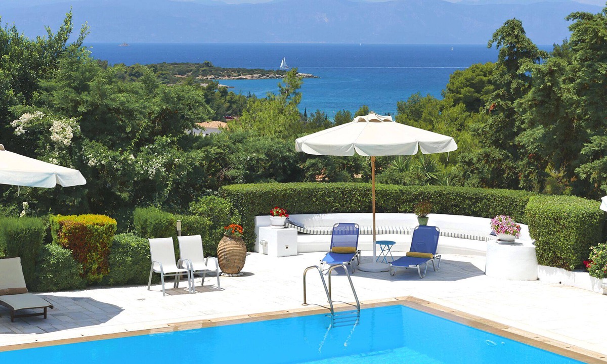Agii Anargiri Villa | A dreamhouse for unforgettable vacation, 3min walking to the beach