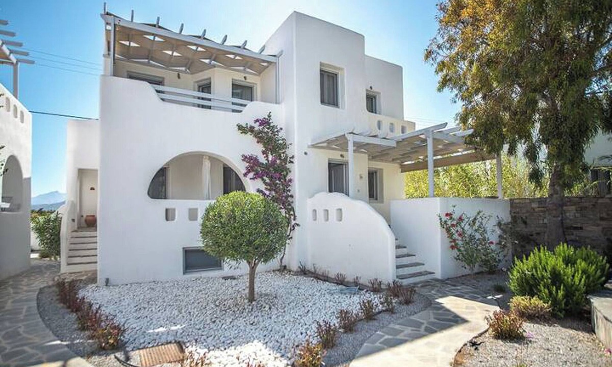 Agios Prokopios Villa | A Perfect Home In Naxos