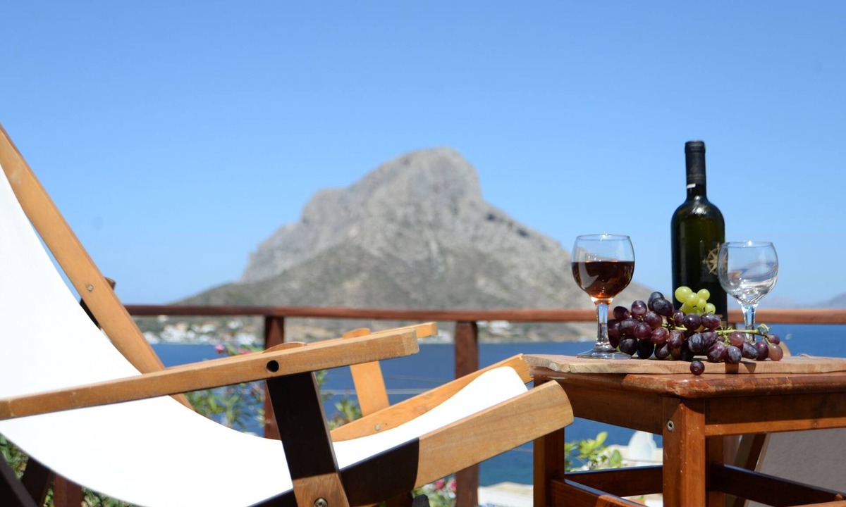 Mirties Apartment | A Suite with fantastic view in the heart of Masouri, yet in a peacefull area