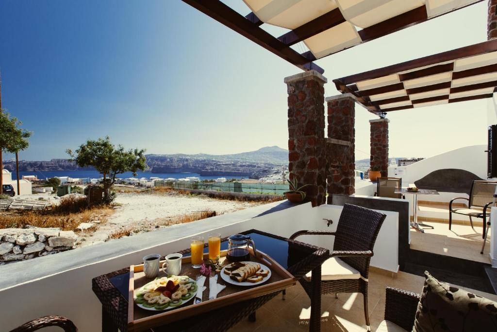 Akrotiri Apartment | Aelia Suites