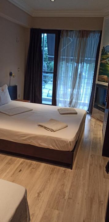 Methoni Hotel | Agathoupoli beach