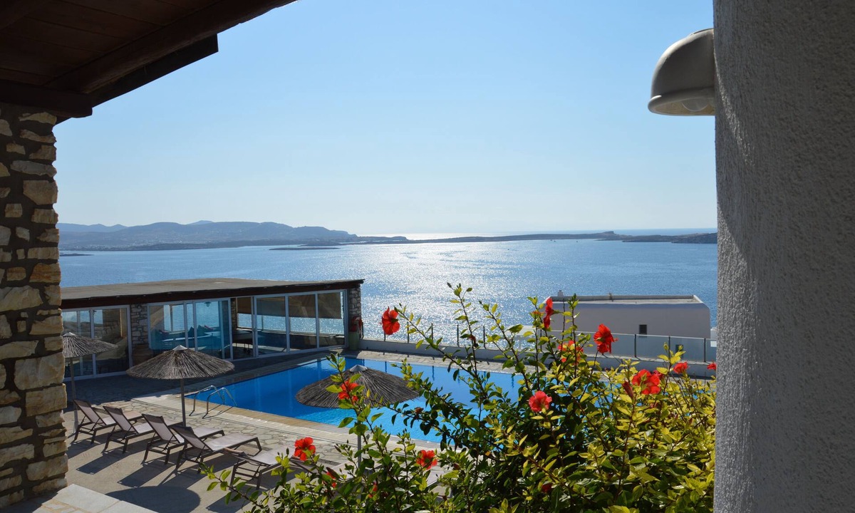 Nea Cryssi Akti House | Agia Irini Sunset Villa, 2 minutes walk from the beach of Agia Eirini