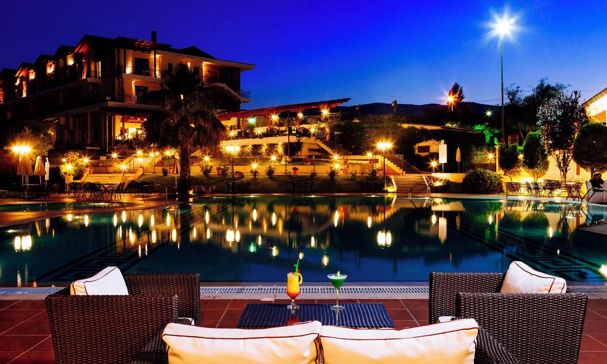 Veroia Hotel | AIGES MELATHRON