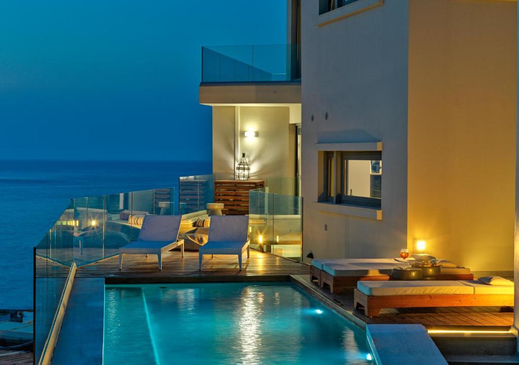 Platanias Town Apartment | Alectrona Living Crete, Apartment RocSea
