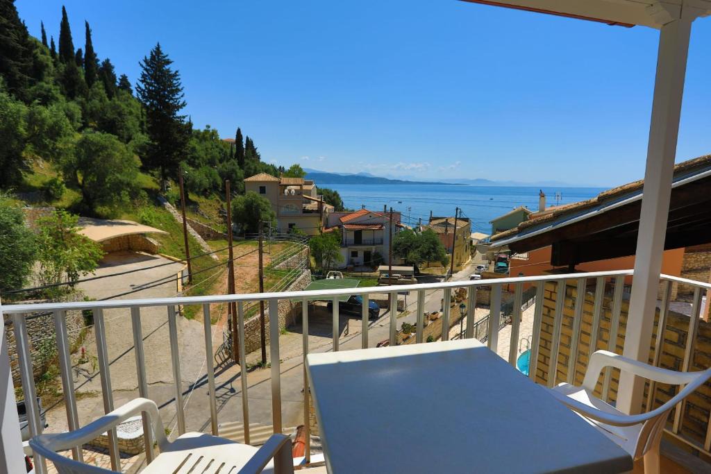 Katavolos Apartment | Alexandra Apartment