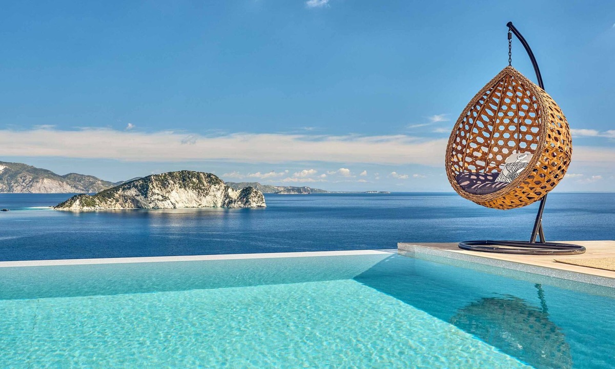 Marathias Villa | Alkyonides Feather - One Bedroom Villa, Sleeps 2