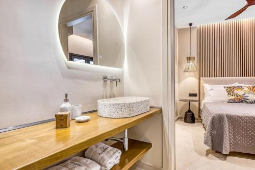 Agios Gordios Apartment | Almyra Living - Adults Only
