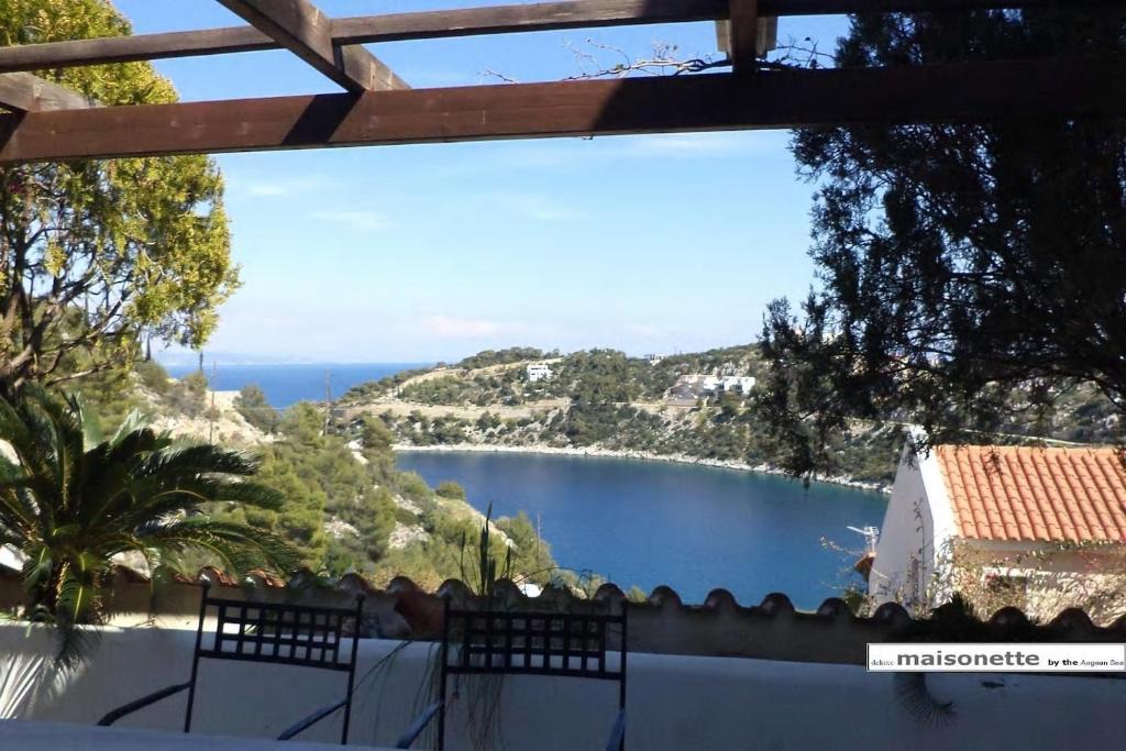 Katakali House | Amoni Sea View Maisonette