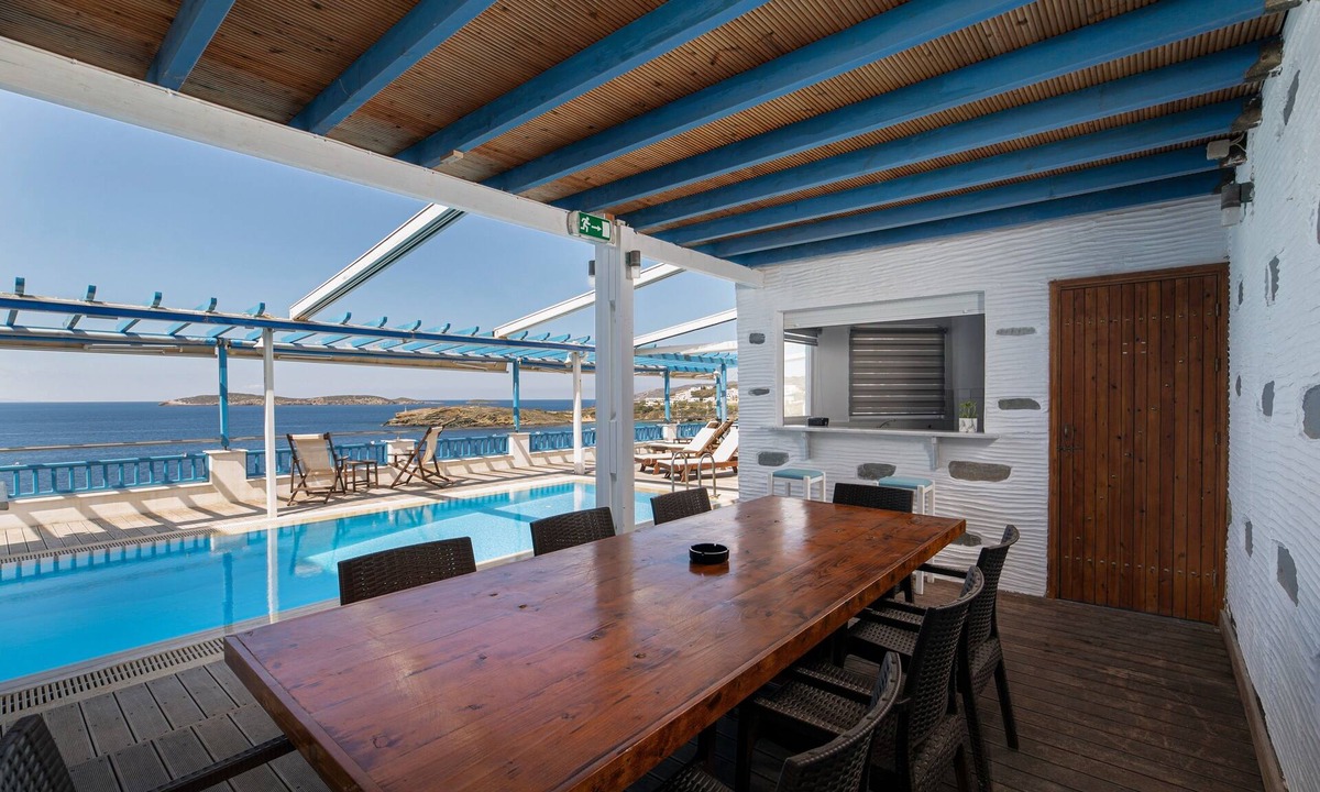 Batsi Villa | Andros Villa with Private Pool Near Batsi Beach