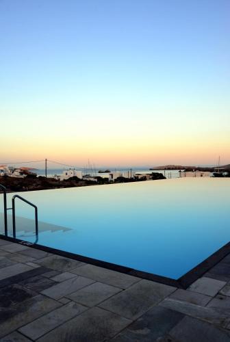 Karavostasis Hotel | ANEMI Folegandros