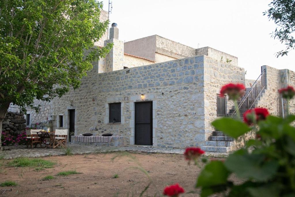Charouda House | Anna's Garden