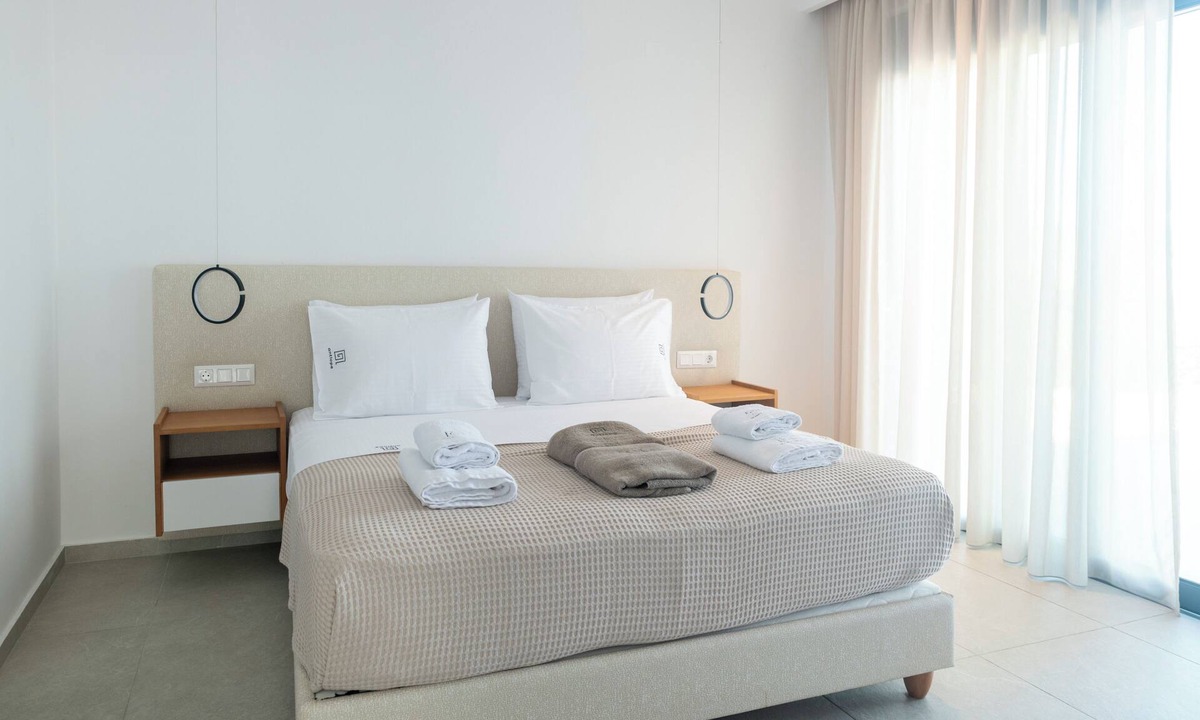 Kalamaki Villa | Antiope Retreat