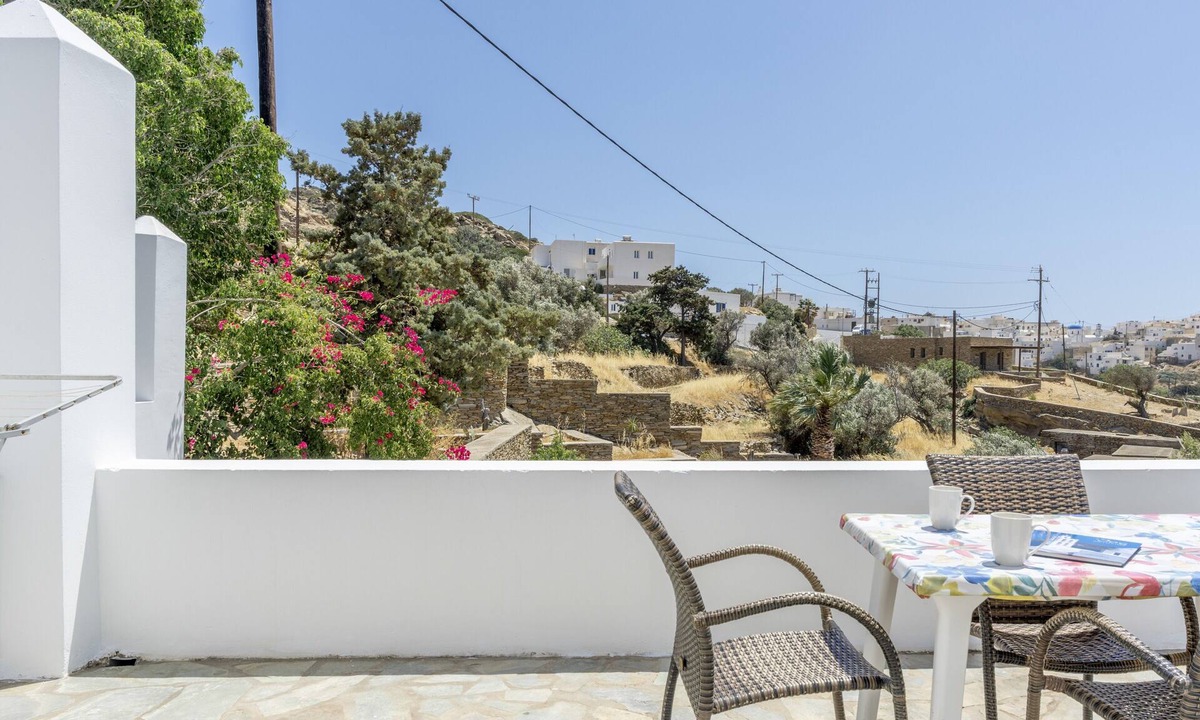 Ios Town Apartment | Apartment '3 Studio' with Sea View, Wi-Fi and Air Conditioning