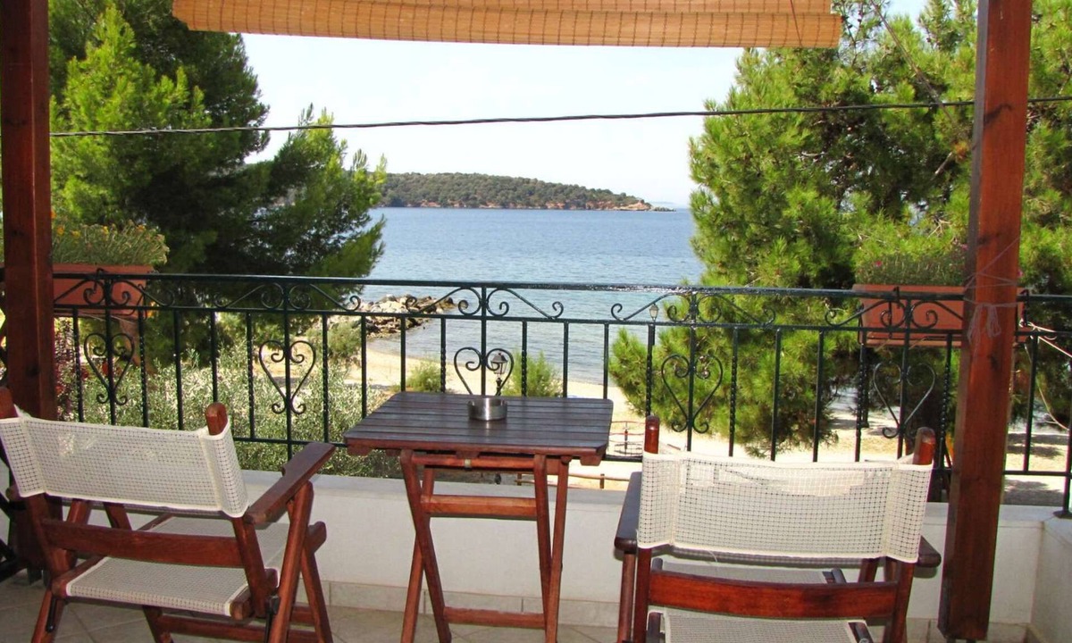 Milina Apartment | Apartment for 7 people in Milina Pelion