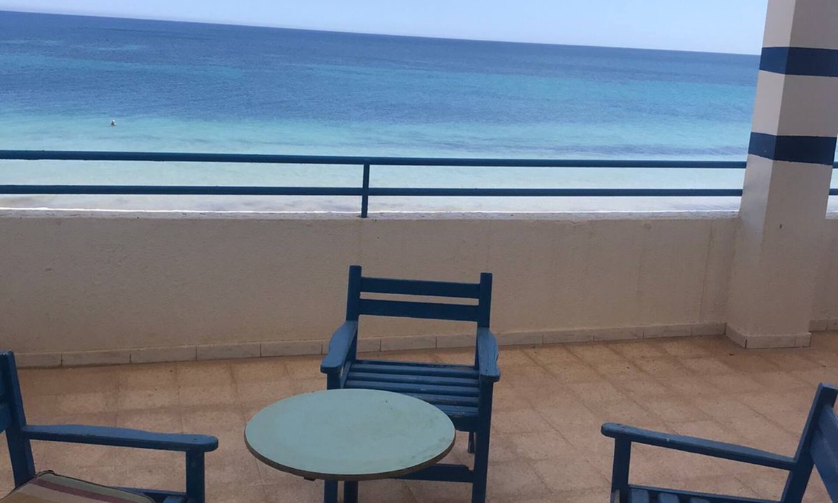 Mansoura Apartment | Apartment In Kelibia With Parking, Pet Friendly, Internet