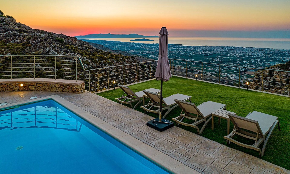 Katochori Apartment | Apartment Lia with private pool and amazing view!