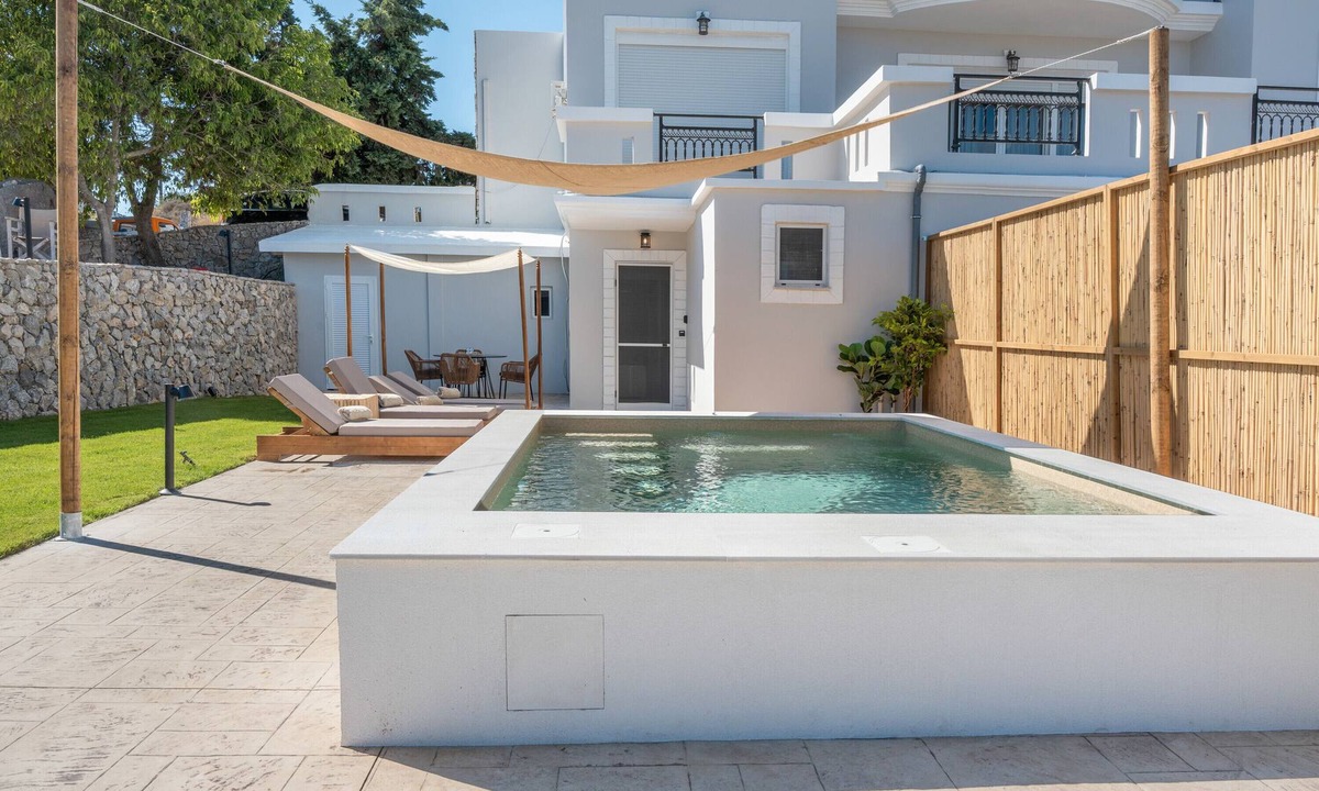 Mastichari Apartment | Apartment 'One with Private Pool' with Private Pool, Wi-Fi and Air Conditioning