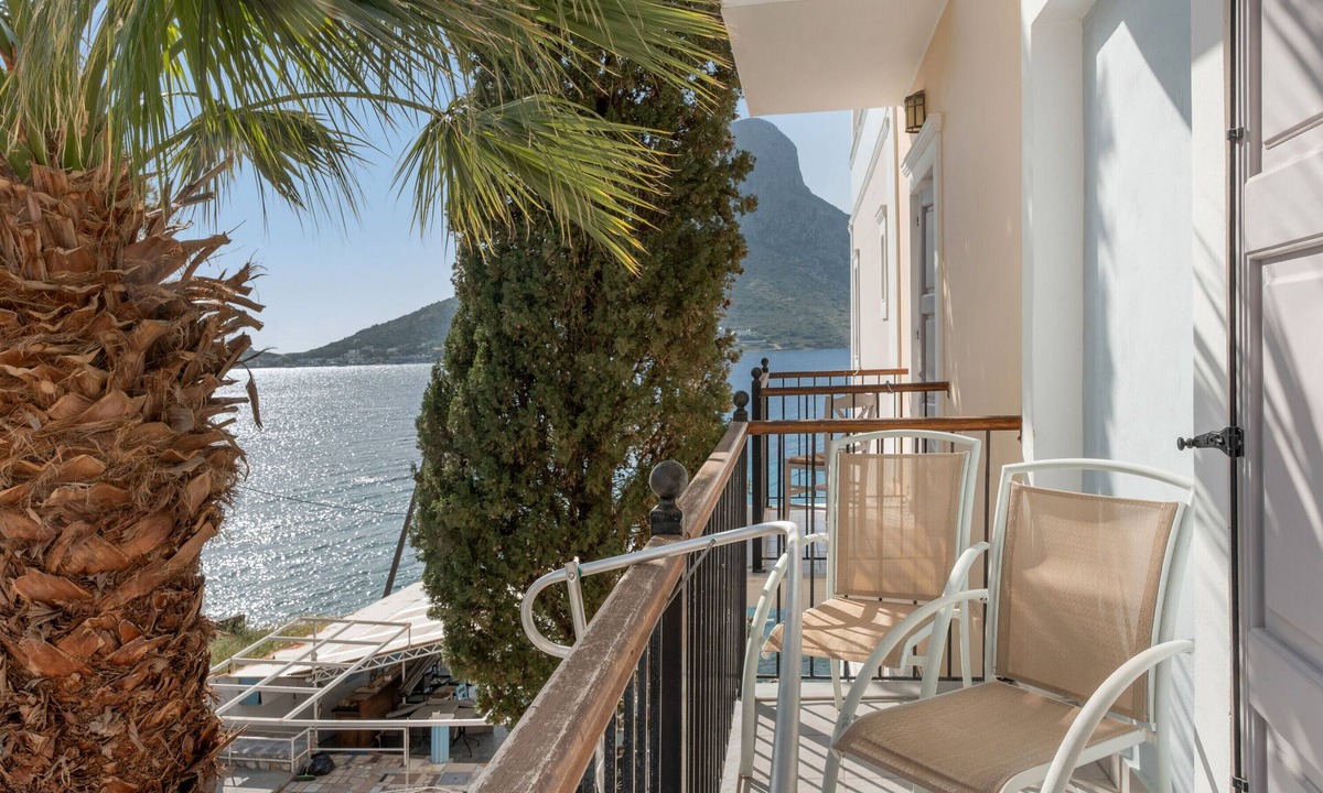 Massouri Apartment | Apartment 'Persefoni Side Sea View' with Shared Garden, Wi-Fi and Air Conditioning