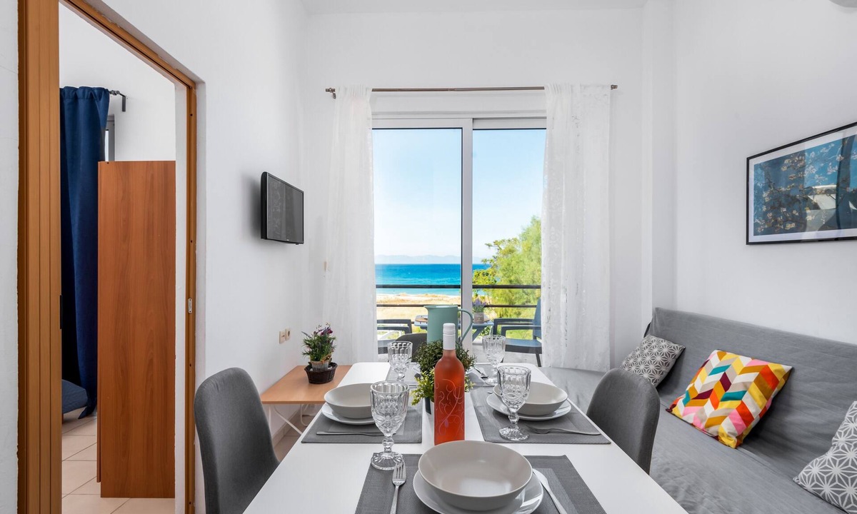 Ixia Apartment | Apartment 'Sea Ixia Ialisos' with Private Garden, Wi-Fi and Air Conditioning