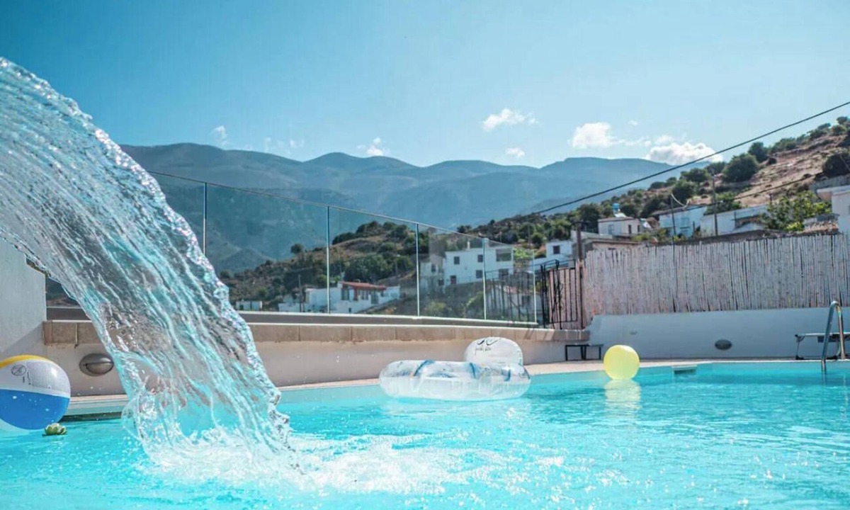 Kouroutai Apartment | Apartment 'Vothoni' with Mountain View, Wi-Fi and Air Conditioning