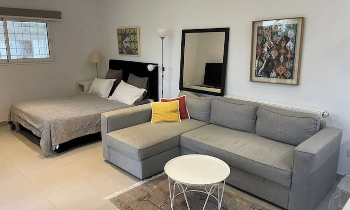 Amilcar House | Appartement Moderne et Spacieux à Carthage