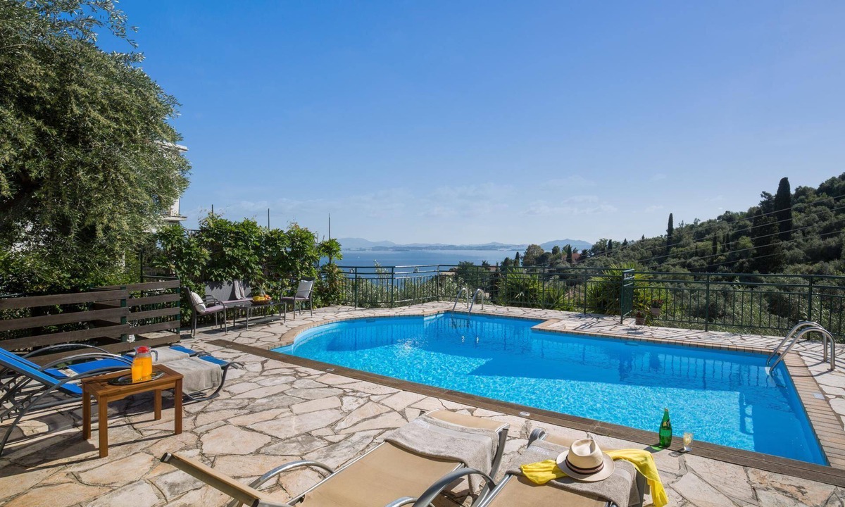 Nisaki Villa | Appealing 2 Bedroom Villa, A/C, Private Pool, Panoramic Sea Views - In Nissaki, just 450m to Beach!