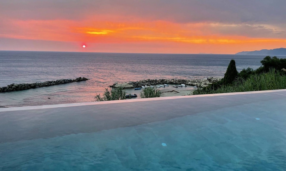 Pentati House | ARCHANGELO BAY, incredible view, direct access to the beach, absolute peace and quiet