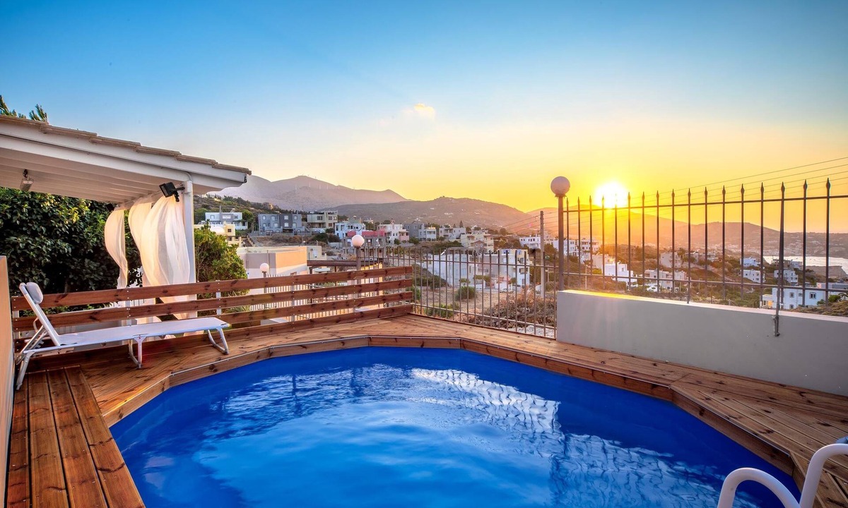Agia Pelagia Apartment | ARISMARI Garden - Apartment with a beautiful BBQ garden.