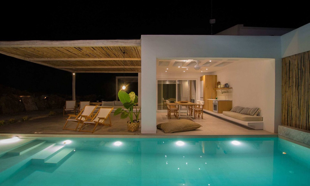 Olympiada Villa | Aristotelia Gi Villas - The Ultimate Poolside Luxury