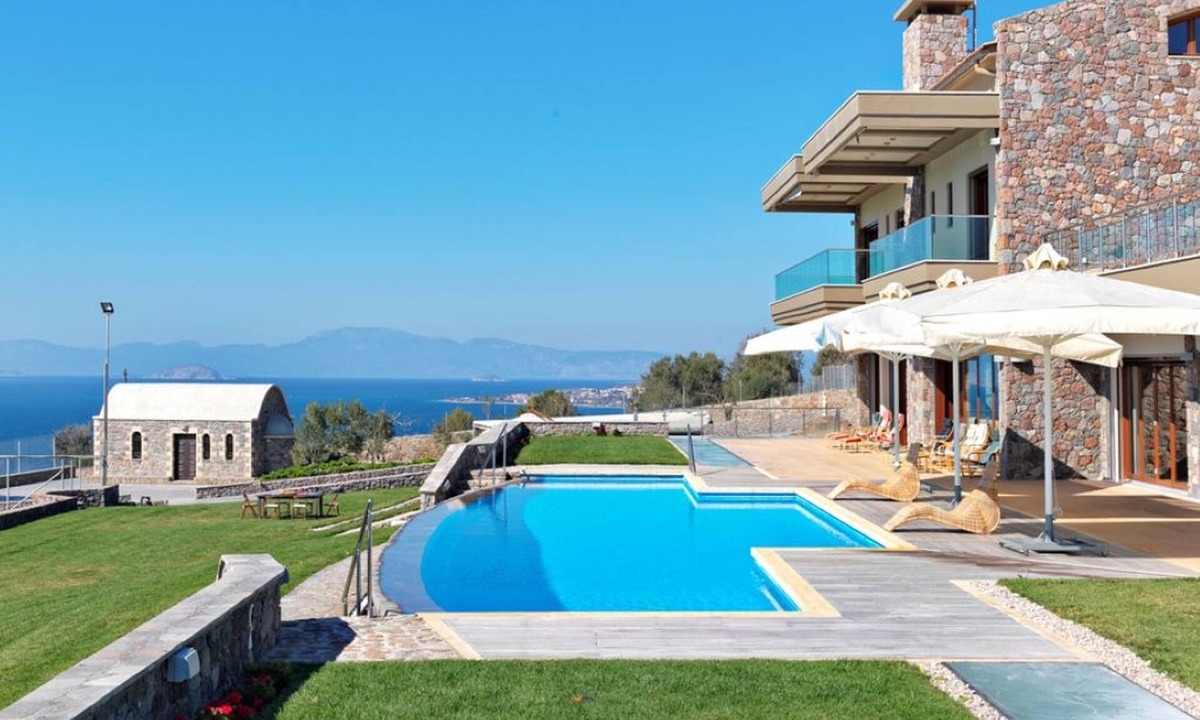Perdhika Villa | Armonia Luxury Villa