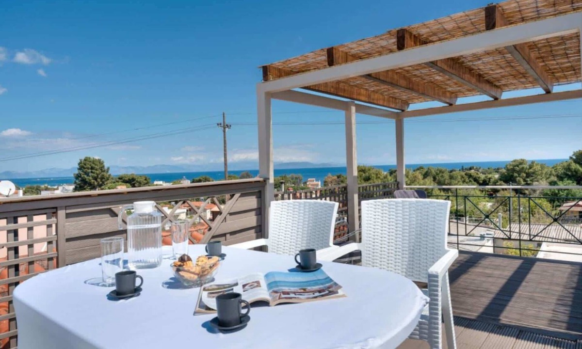 Spata-Artemida House | Artemida 8-Bedroom Getaway with Rooftop Sea Views