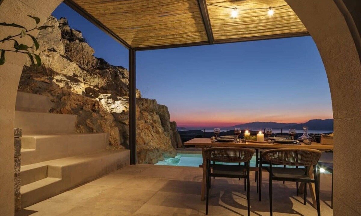 Faistos Villa | Askianos II Lux Villa - The Ultimate Elegant Oasis