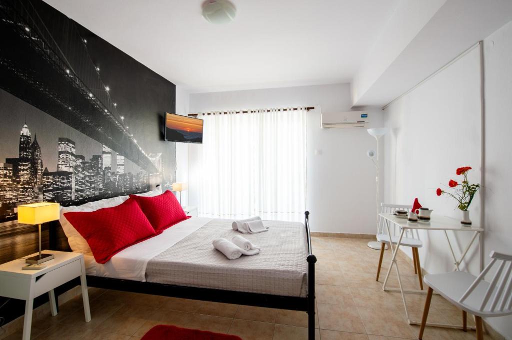 Rhodes Apartment | Astoria Studio VI, Rhodes City Center