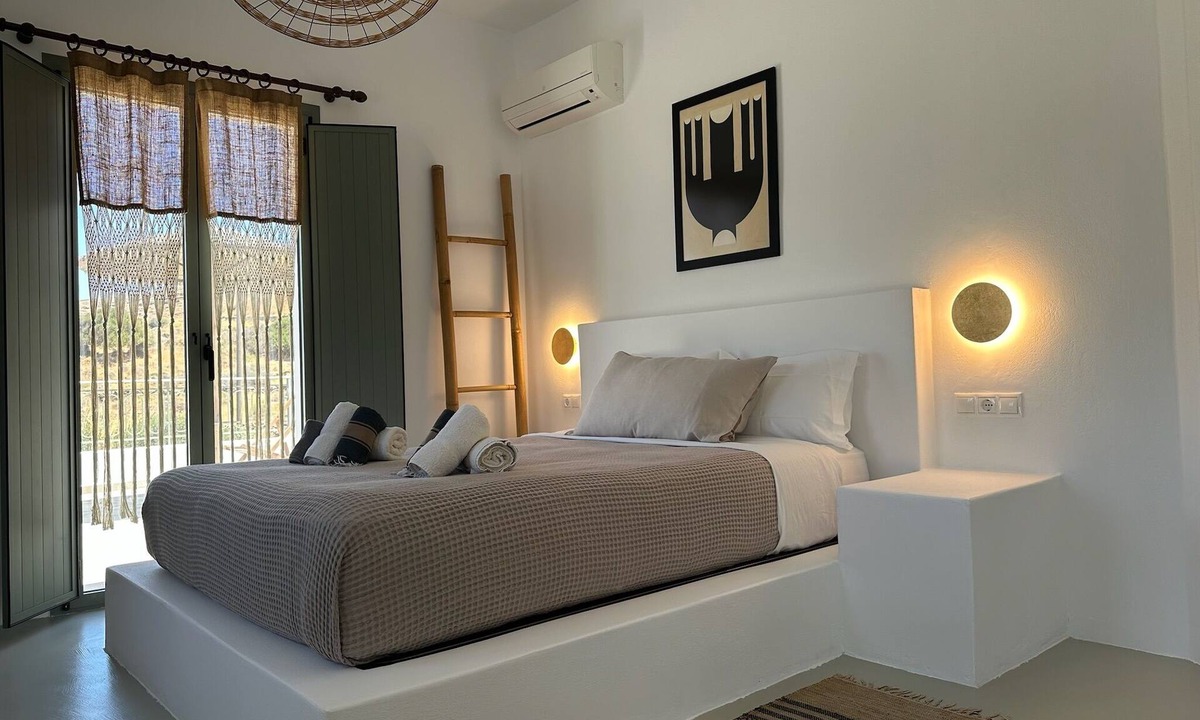 Ormos Korthiou Condo | Ateni Apartment