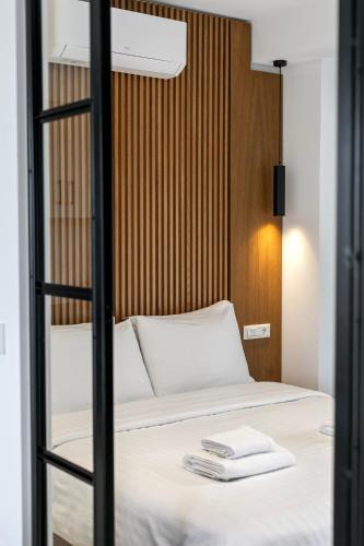 Gazi Apartment | Athens Genesis Luxury Suites